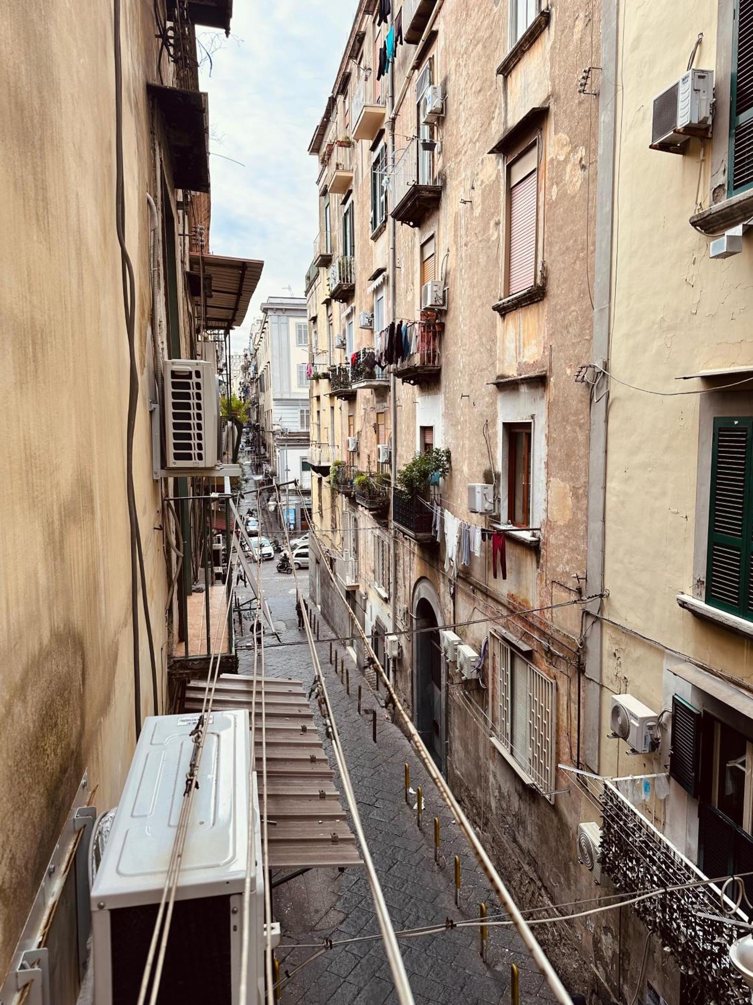 Luxury Holidays Napoli Bagian luar foto